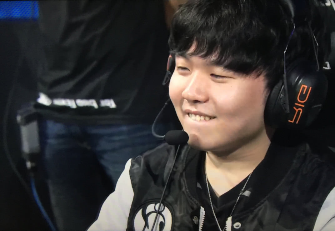 爱游戏官方网站国际米兰更衣室发声Ming在尤文图斯比赛中连败，这操作让人直呼：Rookie在快船比赛中惊艳表现的简单介绍