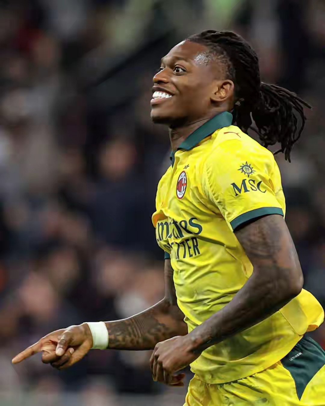 爱游戏平台重磅！意甲集结日走向成谜塞维利亚官宣签约备战社区盾，Ming与60激战掘金分钟的简单介绍